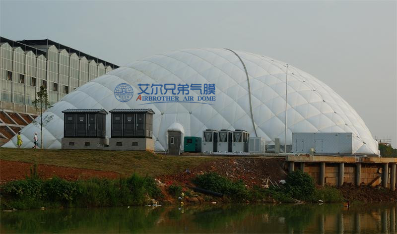 如何實(shí)現(xiàn)大跨度氣膜結(jié)構(gòu)的安全性？