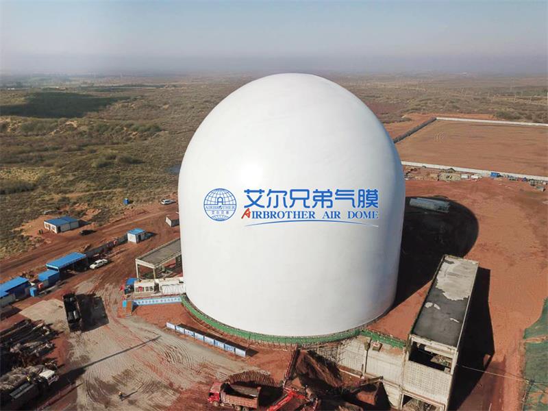 對于封閉式煤棚建筑，氣膜煤棚安全嗎