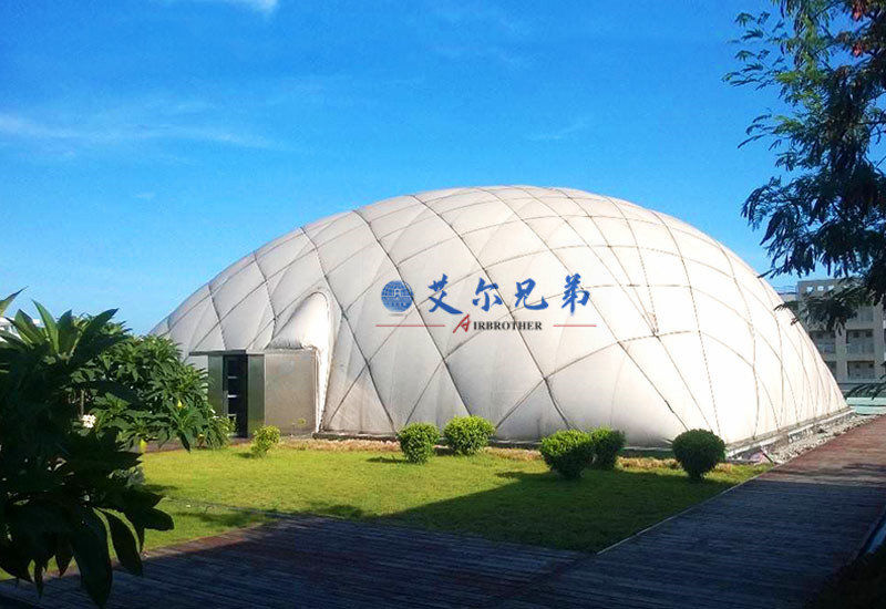 正壓環(huán)境無(wú)塵氣膜實(shí)驗(yàn)室