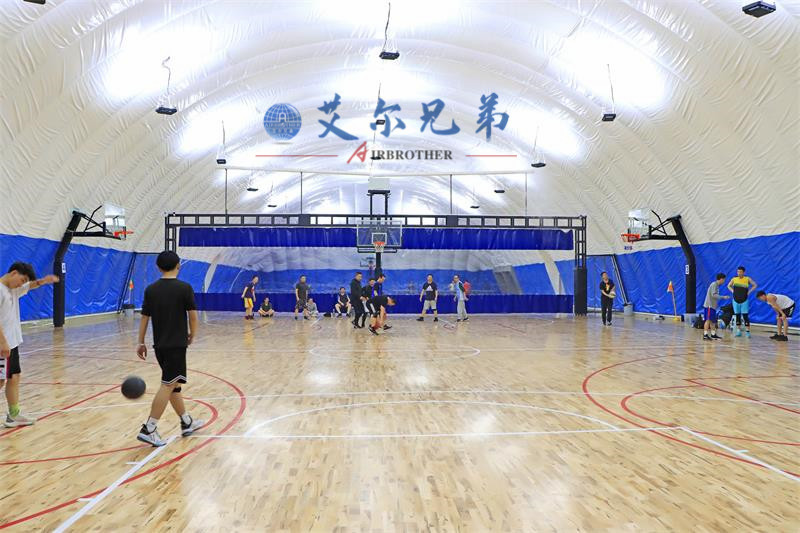 氣膜建筑作為體育場館來使用安全、防風、防雪